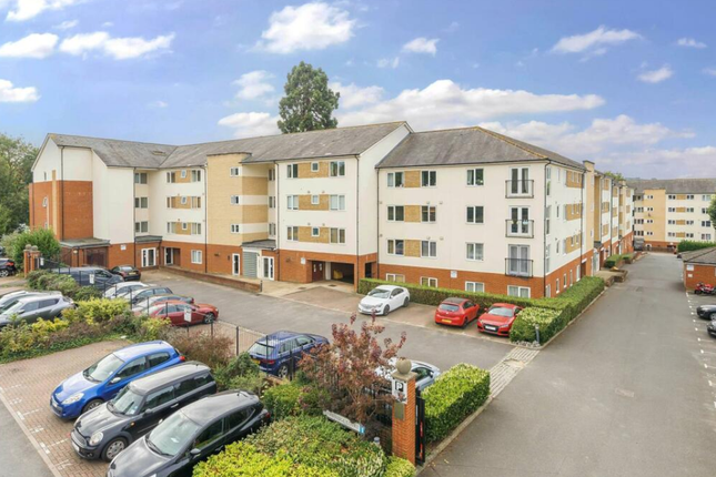 Flat, Lee Heights, Bambridge Court... 2 bed apartment for sale