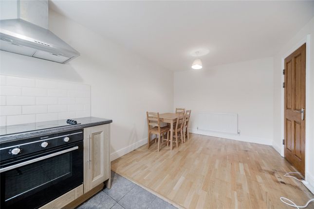 Cornwall Road, Tottenham, London, N15 2 bed apartment for sale