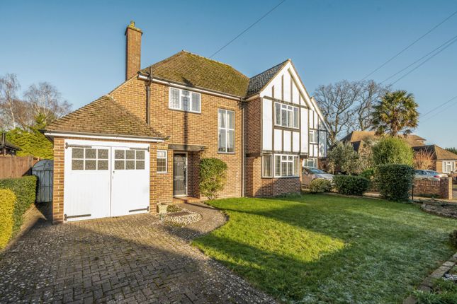 Hamilton Gardens, Burnham... 3 bed detached house for sale