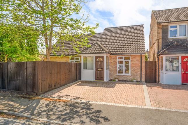 2 bed detached bungalow