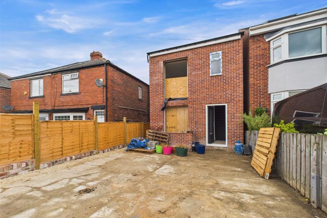 Lound Road, Sheffield S9 4 bed detached house for sale
