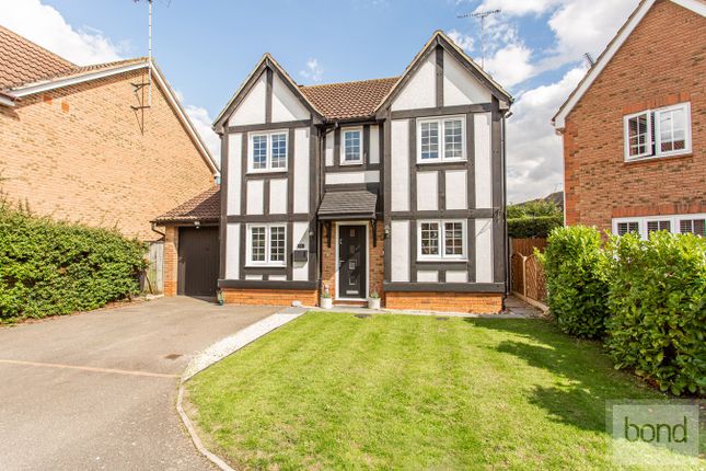 4 bed detached house