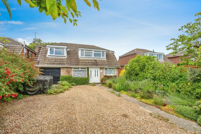 4 bed detached house