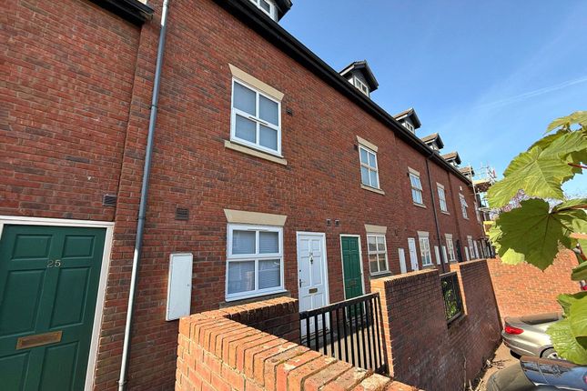 3 bed terraced house