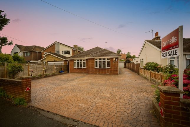 2 bed detached bungalow