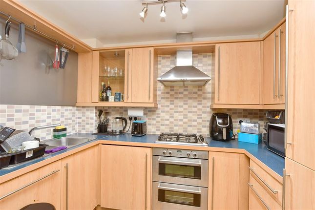 Amethyst Drive, Sittingbourne, Kent 2 bed semi