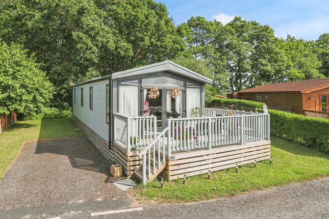 2 bedroom park home for sale