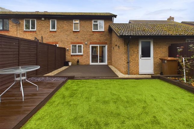 2 bed end terrace house