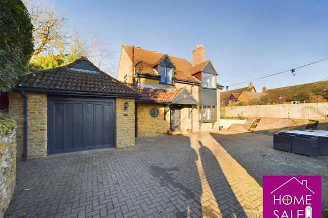 4 bed detached house