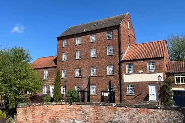 Caistor Road, Market Rasen, LN8 2 bed apartment for sale