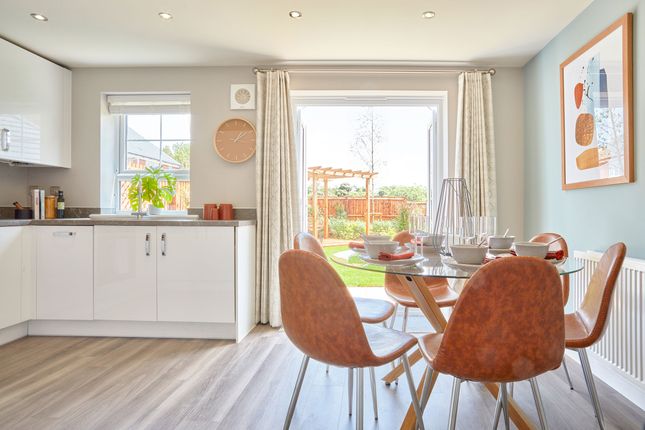 3 bed semi-detached house