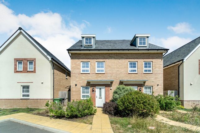 3 bed semi-detached house