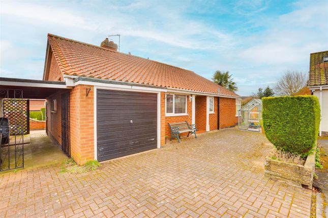Old Acres, Woodborough NG14 2 bed detached bungalow for sale