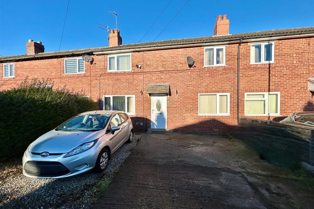 Cliff Crescent, Kippax, Leeds 3 bed terraced house for sale