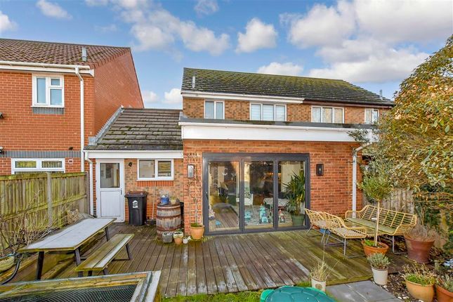 3 bed semi-detached house