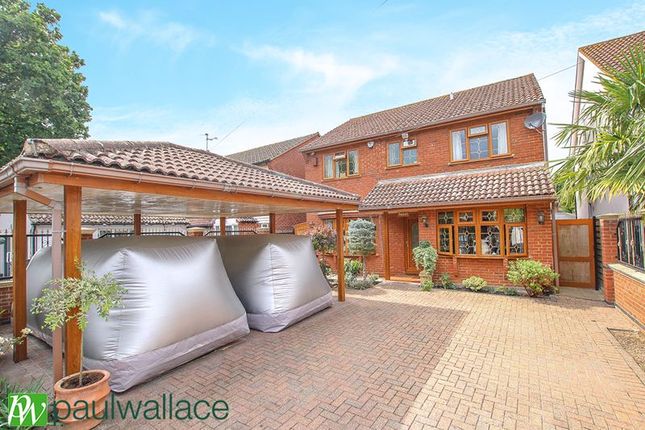 Derby Road, Hoddesdon 4 bed detached house for sale