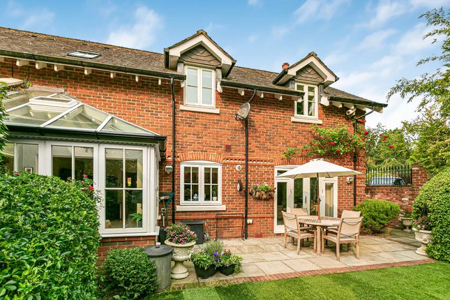 The Courtyard, Bedwell Park... 3 bed semi