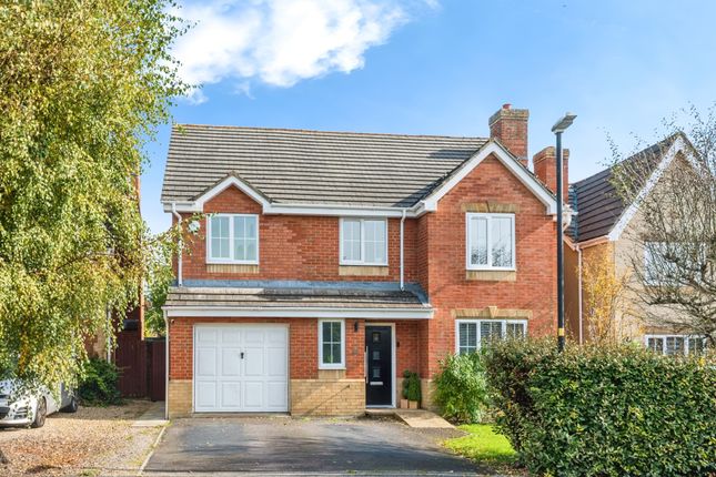 5 bed detached house