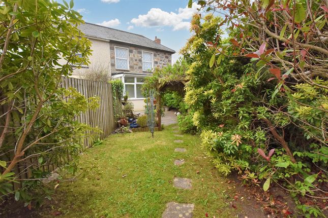 Roskear, Camborne 2 bed cottage for sale