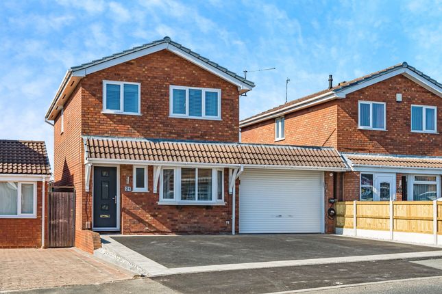 4 bed detached house