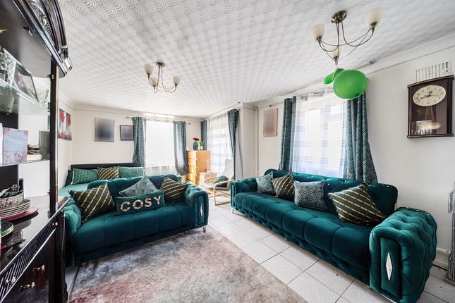4 bedroom flat for sale