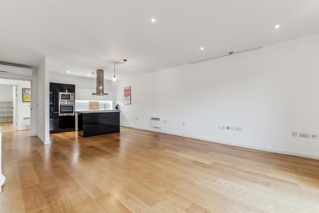 America House, London SE1 2 bed apartment for sale