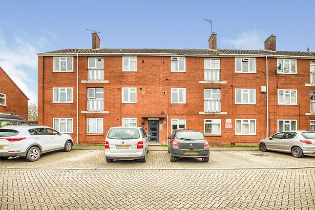2 bed flat
