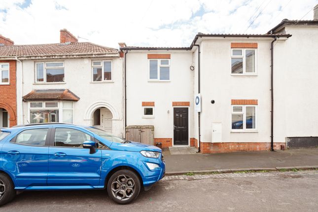 Bedminster, Bristol BS3 2 bed terraced house for sale