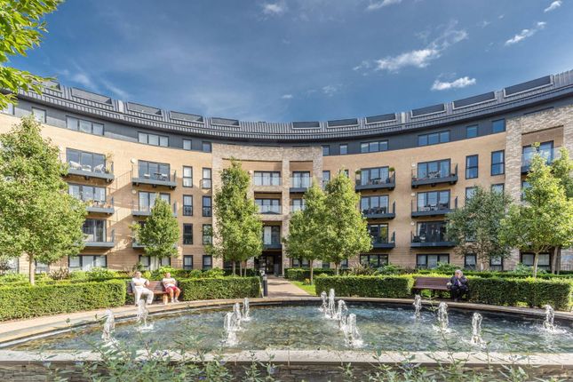 Howard Road, Stanmore, HA7 2 bed flat for sale