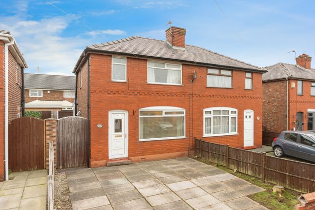 2 bedroom semi-detached house for sale