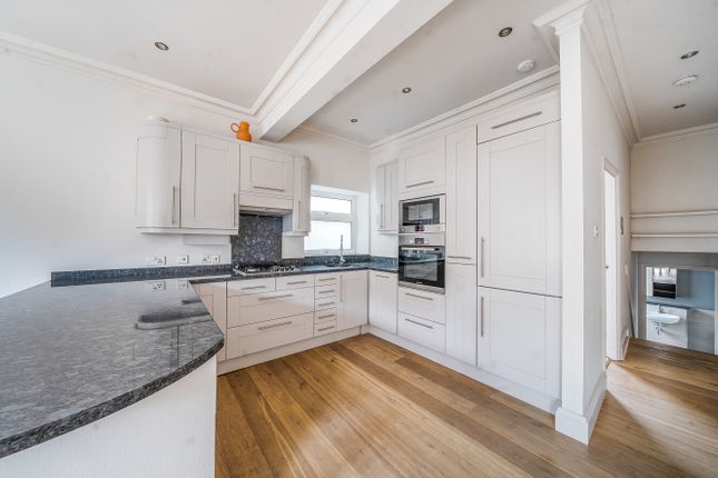 2 bedroom property for sale