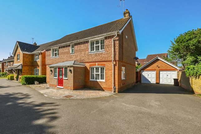4 bed detached house