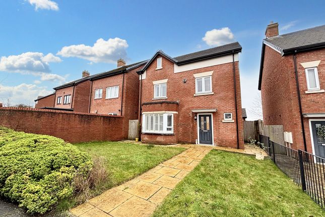 Vicars Hall Lane, Manchester M28 4 bed detached house for sale
