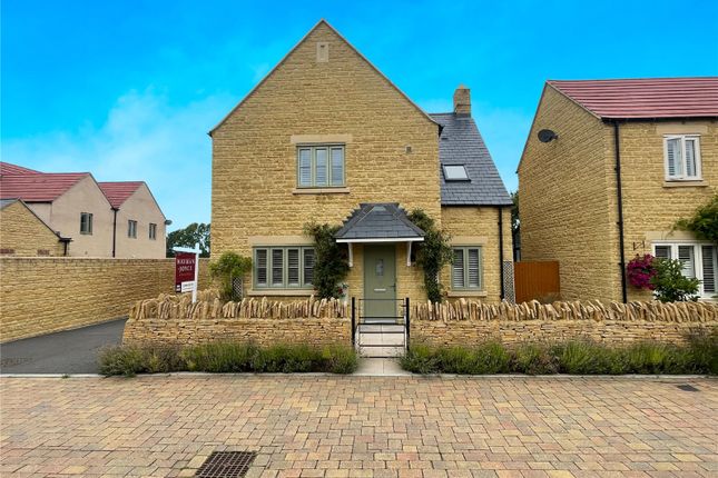 Maurice Gardens, Willersey... 4 bed detached house for sale