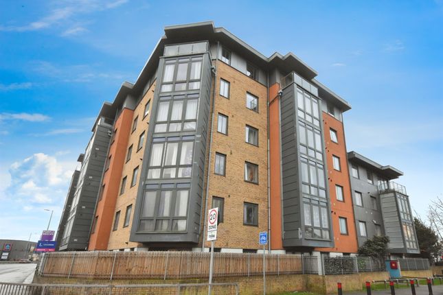 2 bed flat