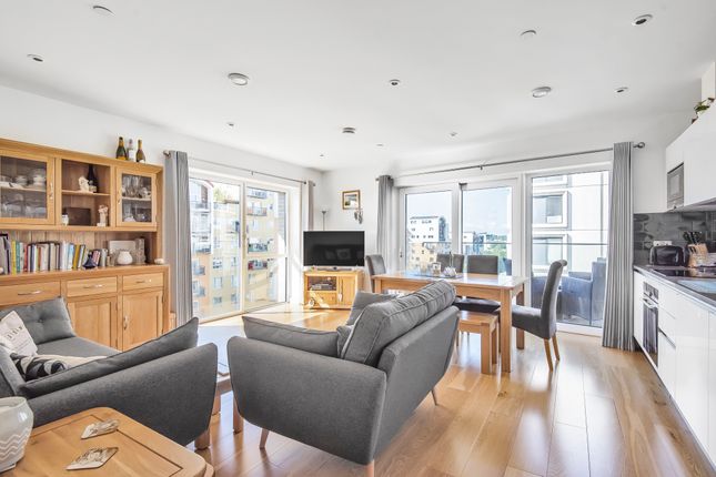 2 bed flat