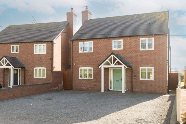 3 bed detached house