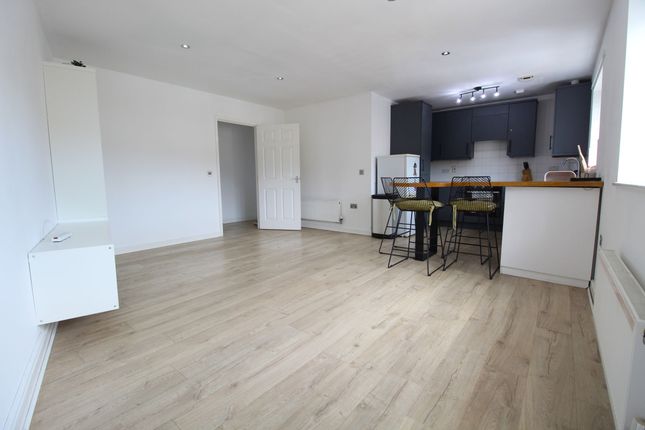 Greyhound View, Sandy 2 bed apartment for sale