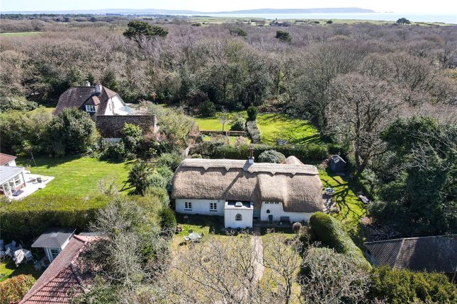 2 bed detached house