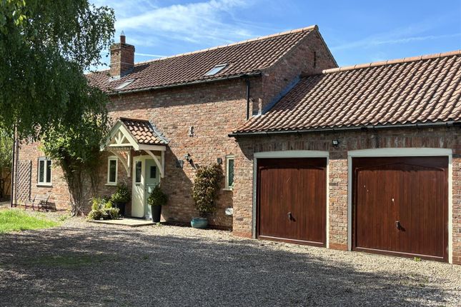 The Stables, Station Road, Eastrington 4 bed detached house for sale