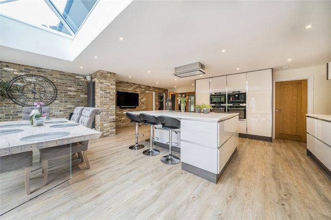 Branksome Park Road, Surrey GU15 5 bed detached house for sale
