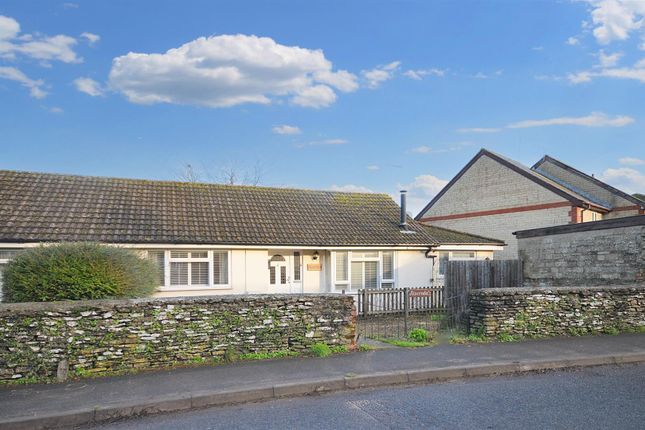 2 bedroom semi-detached bungalow for sale