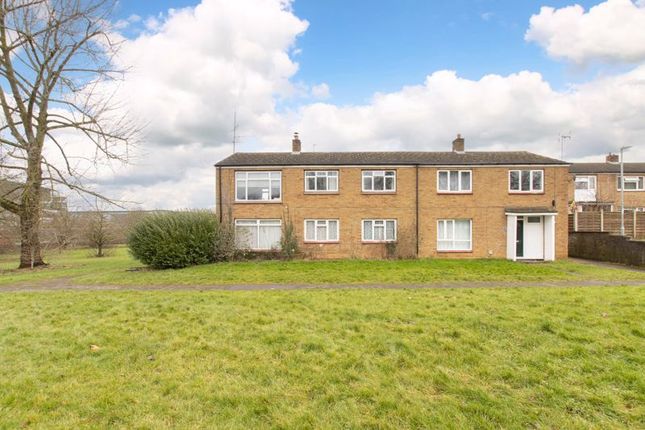 Barley Croft, Hemel Hempstead 2 bed maisonette for sale