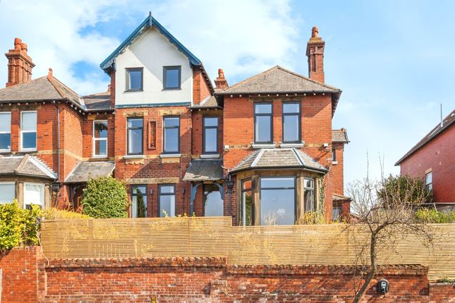 5 bedroom semi-detached house for sale