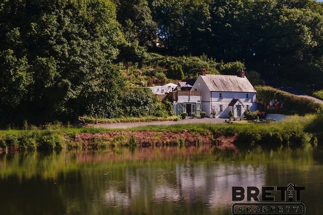3 bed detached house