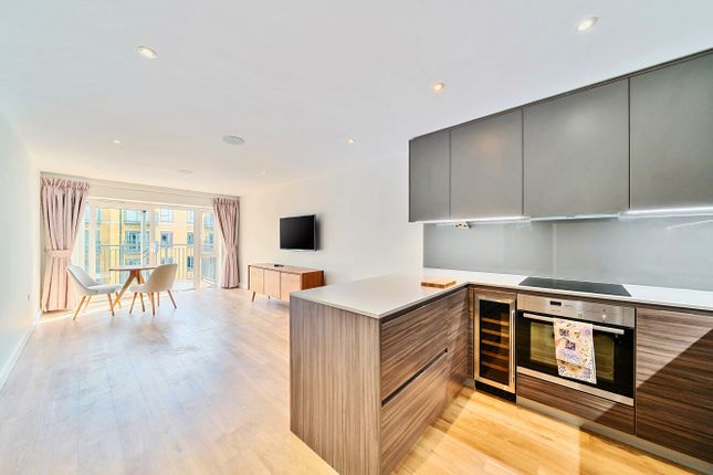 Boulevard Drive, Beaufort Park... 2 bed apartment for sale