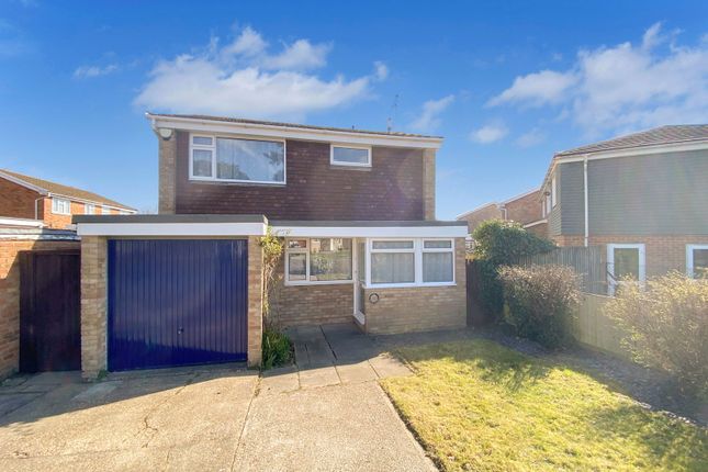 Briar Close, Ashford TN24 3 bed detached house for sale