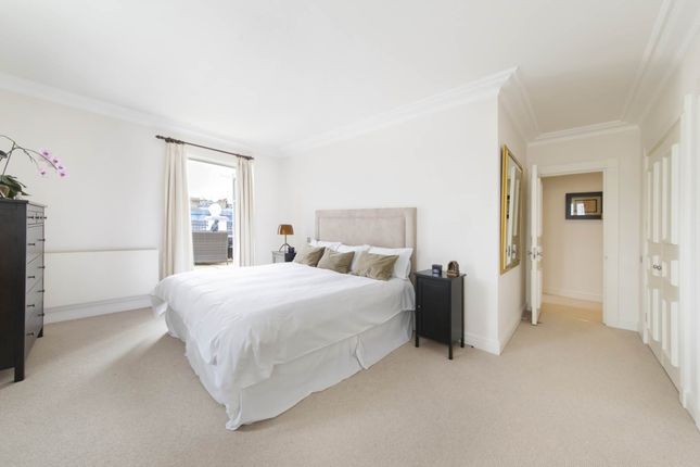2 bed flat