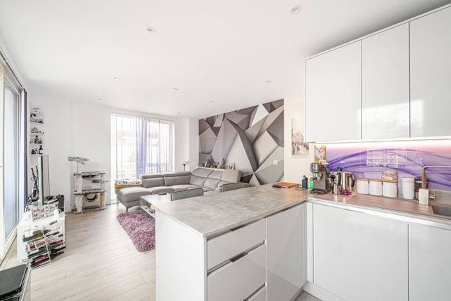 Lismore Boulevard, Colindale, London... 2 bed flat for sale