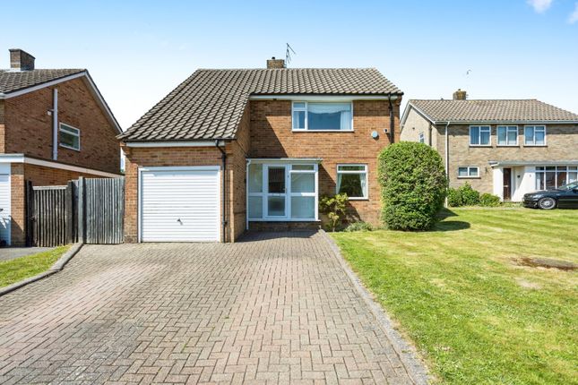 4 bed detached house